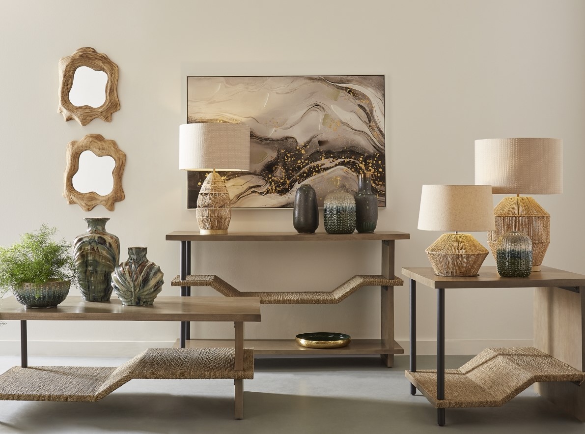 Vavda Table Lamp