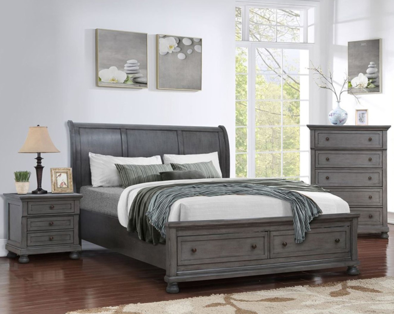 SM Verona Wood Panel Bed w/Storage, Queen Size