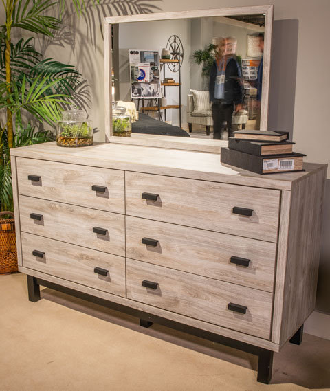 Vessalli MDF Panel Bedroom Set w/Extensions