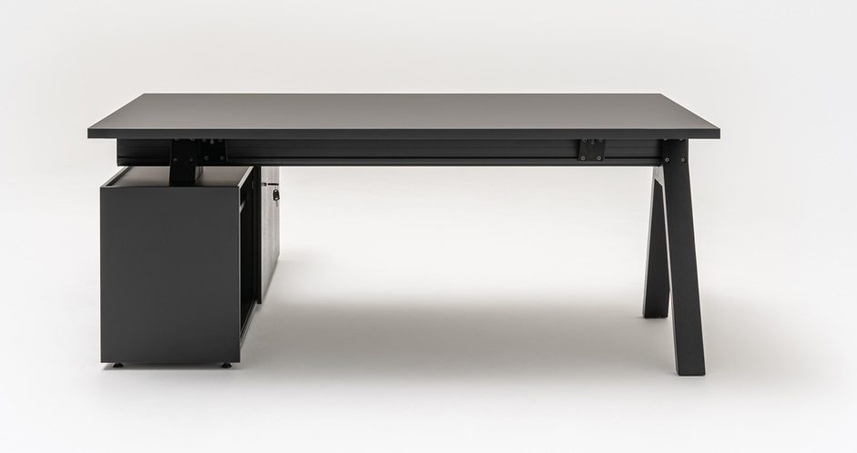 executive desk with pedestal Viga