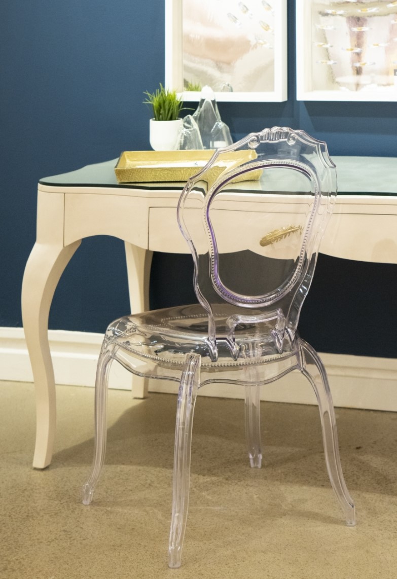 Vie En Rose Chair