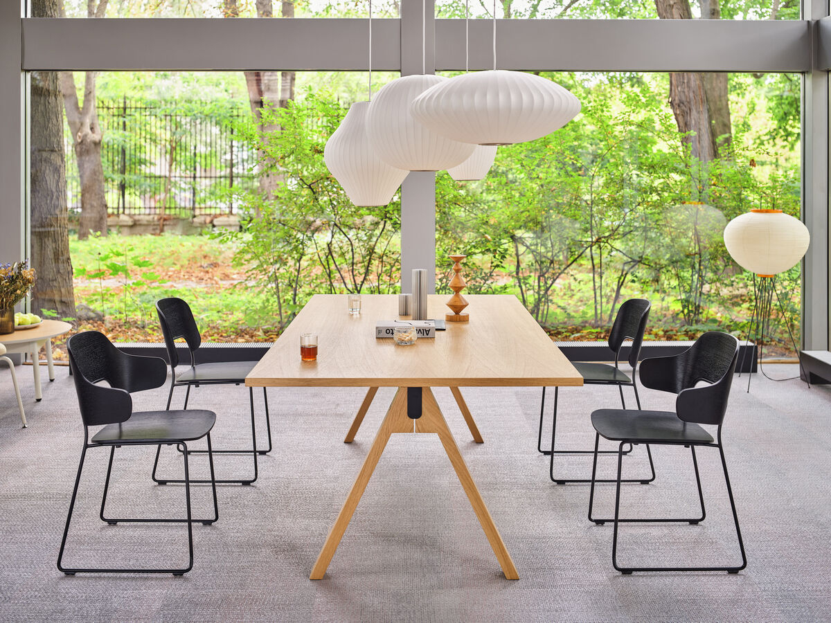 Viga Office Veneer Single Straight Desk