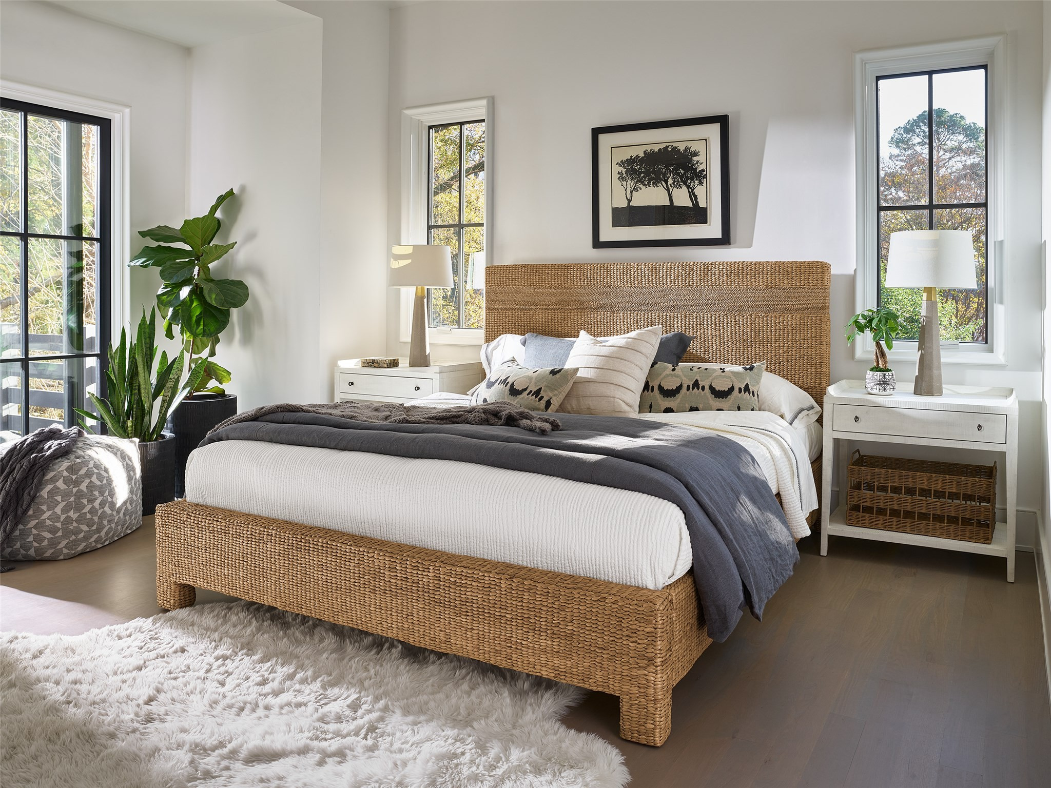 Rylie Wood Nightstand w/Drawer