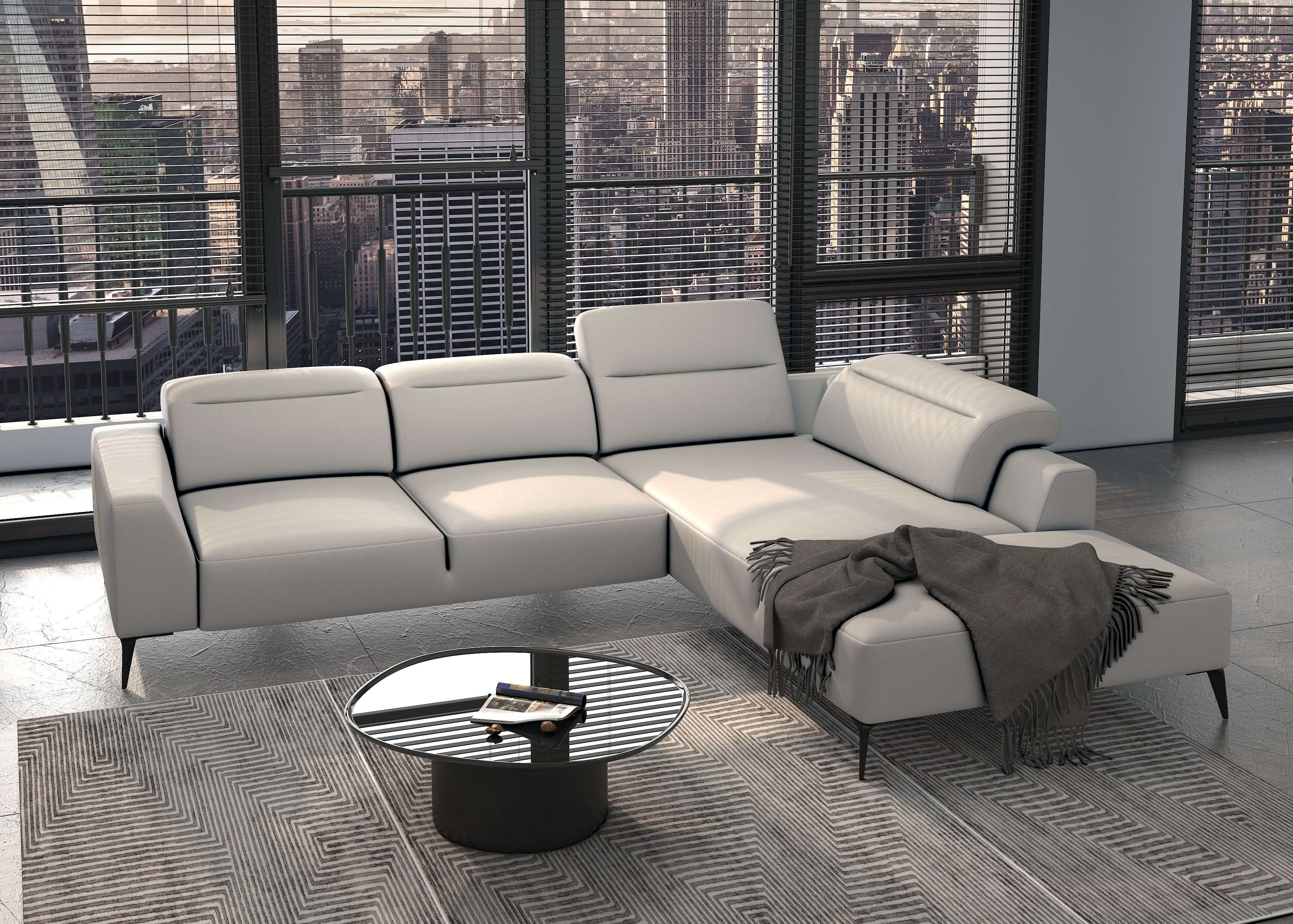 Luzzi 116" Premium Italian Leather Right Arm Chaise Sectional