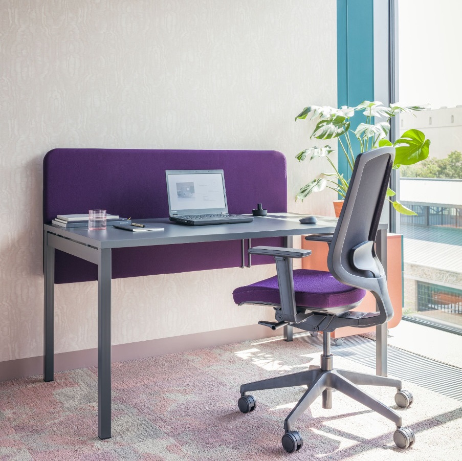 Ogi Y Office Single Straight Desk