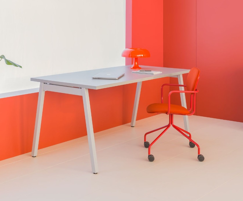 Ogi M Office Single Straight Desk
