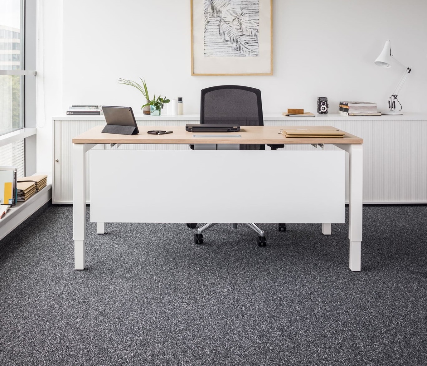 YAN_C MFC Top Rectangular Office Desk w/Manual Height Adjustment