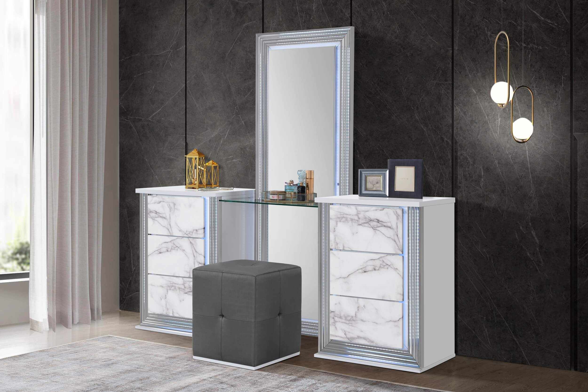 Ylime MDF/Wood Platform Bedroom Set w/LED Lighting