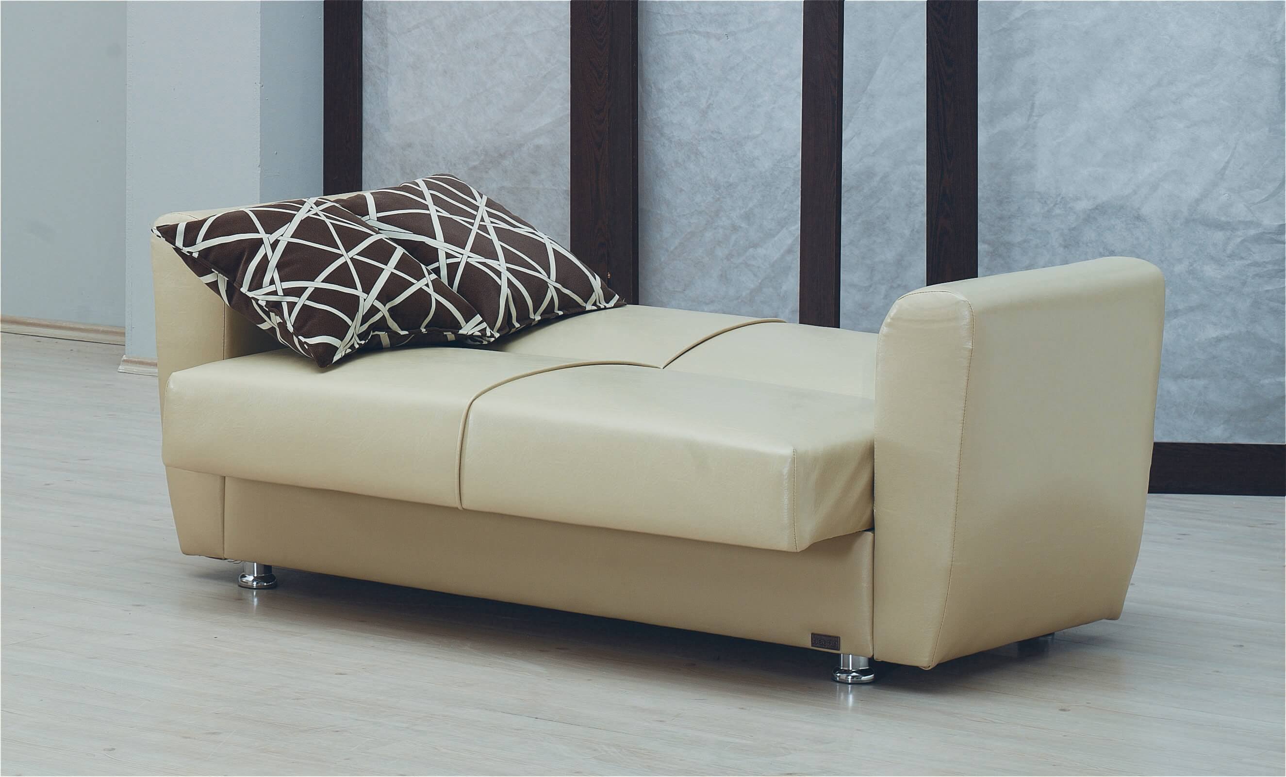 Yonkers Loveseat by Empire Furniture