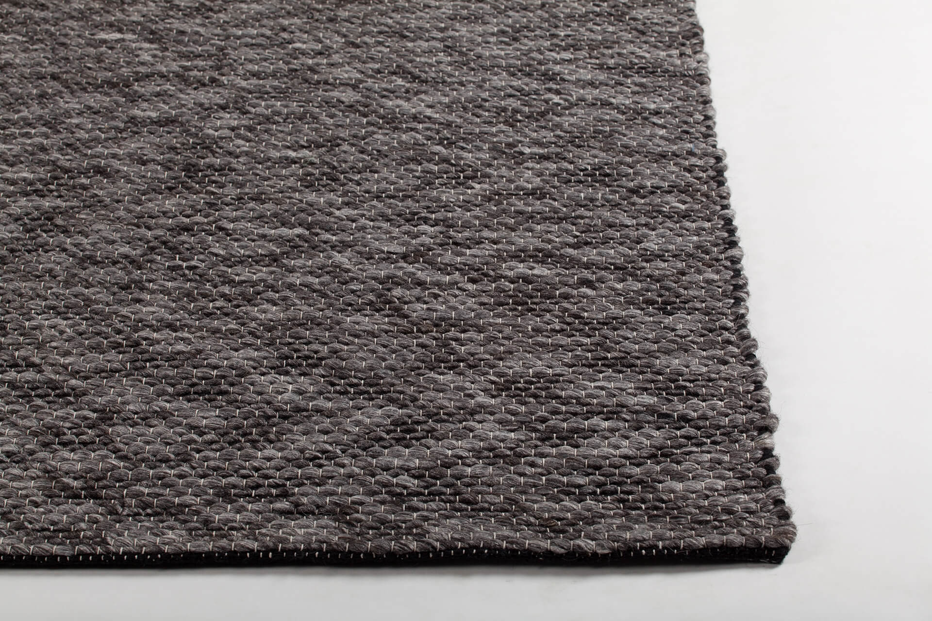 Yvonne Wool/Viscose/Cotton Rectangular Handmade Rug, 5' x 7'6"