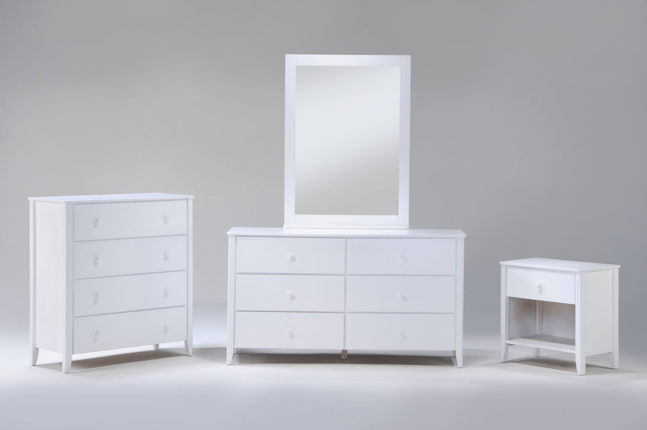 Zest Wood Chest w/4 Drawers
