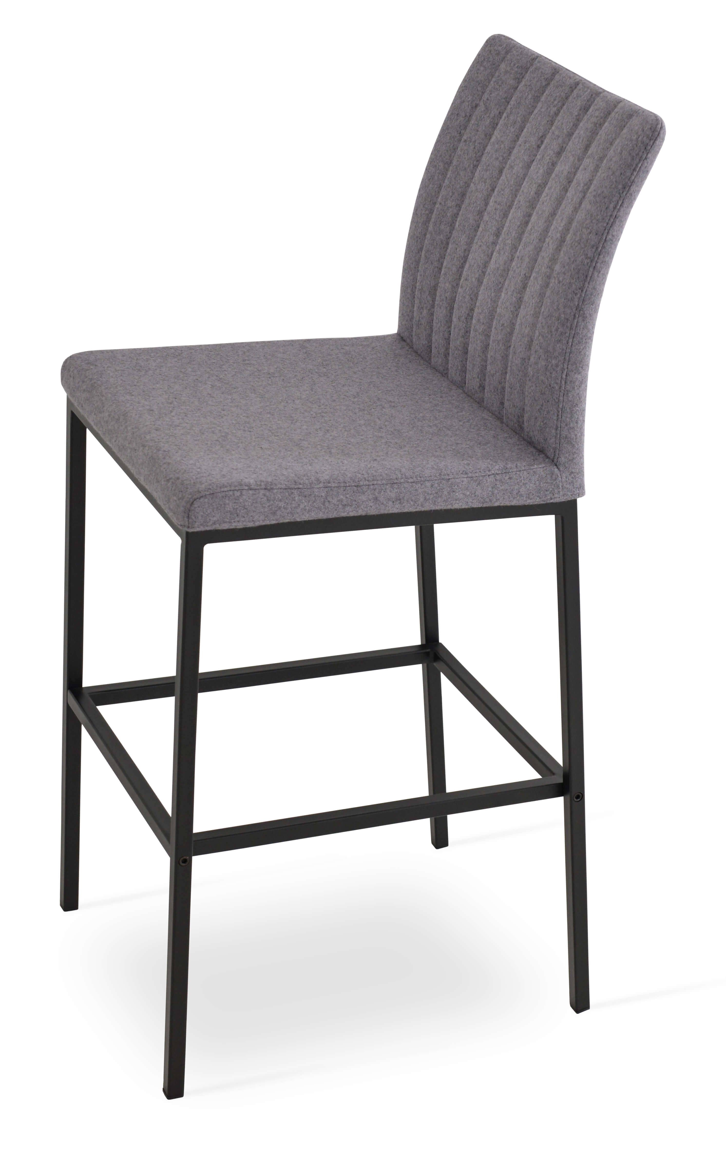 Zeyno Metal Base Barstool