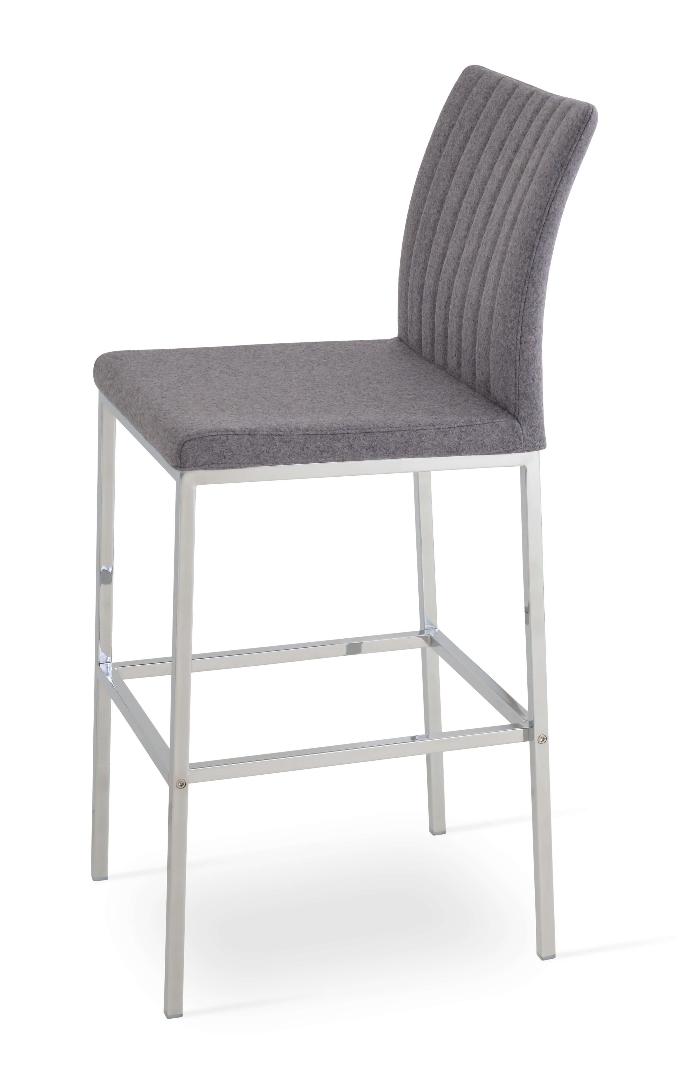 Zeyno Metal Base Barstool